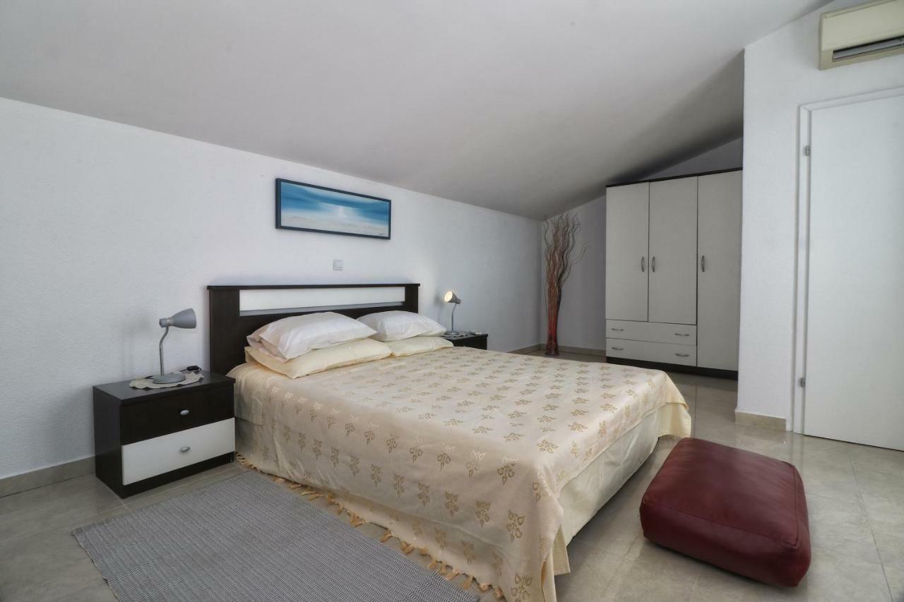 Apartments Link Rovinj Exterior foto